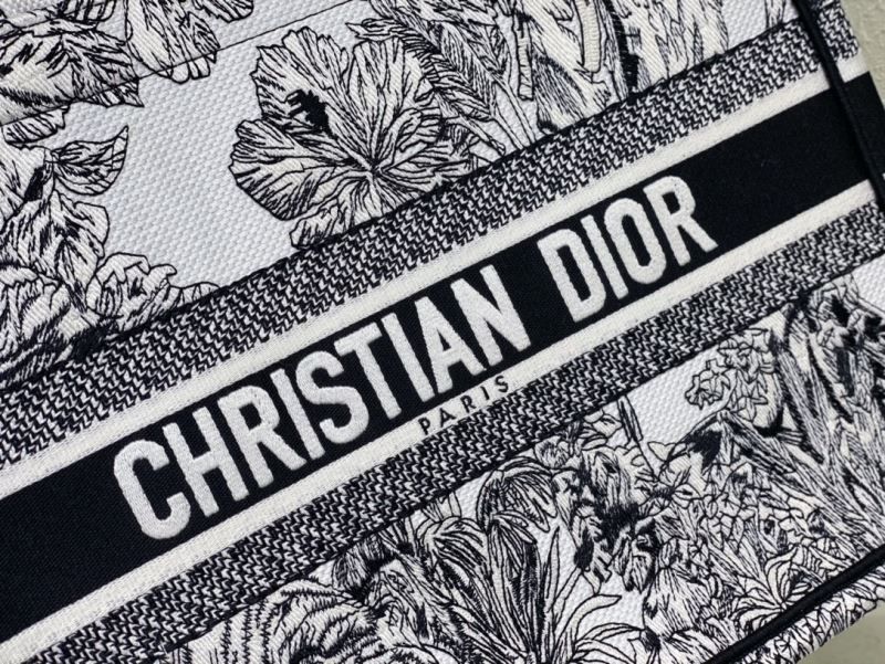 Christian Dior Shopping Bags